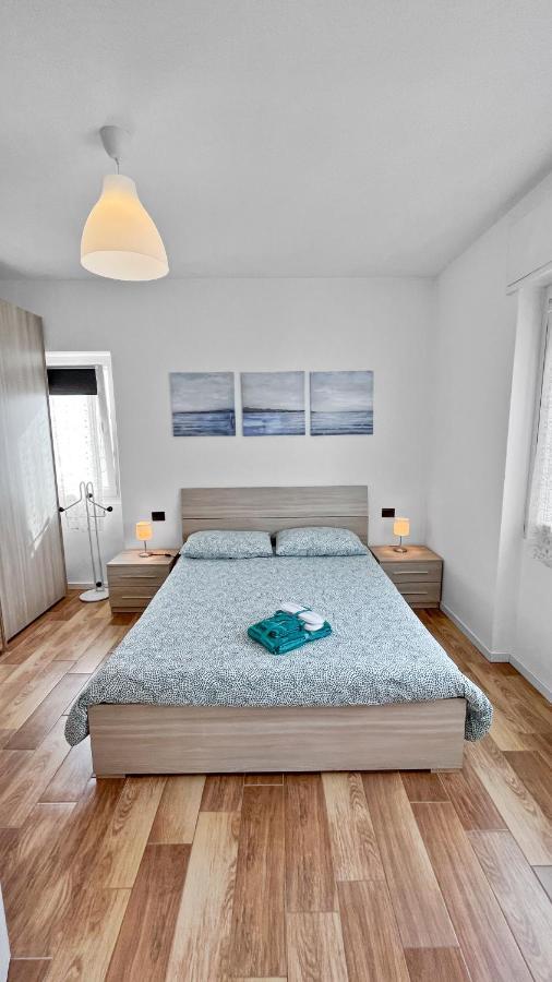 Apartmán Grazioso E Luminoso Bilocale A Bernareggio Carnate Exteriér fotografie